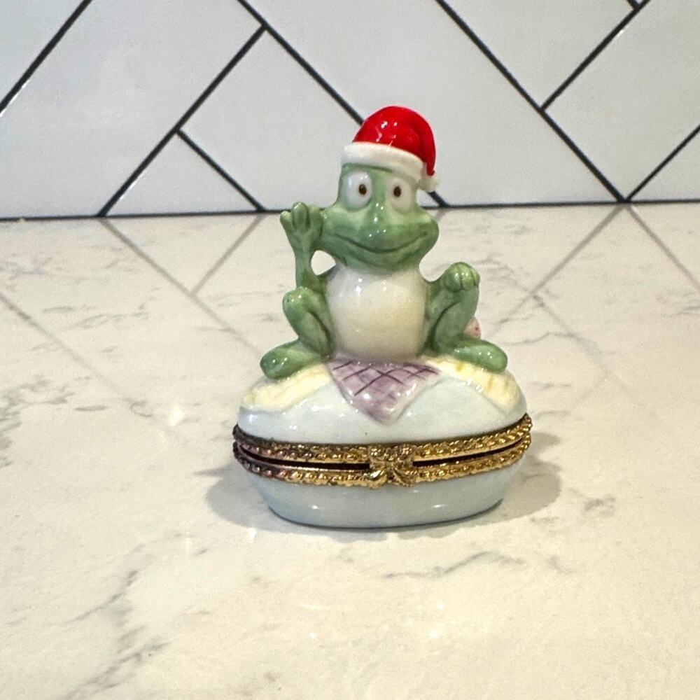 vintage Gold N Gems frog Santa hat ceramic hinged trinket box hand painted 90s
